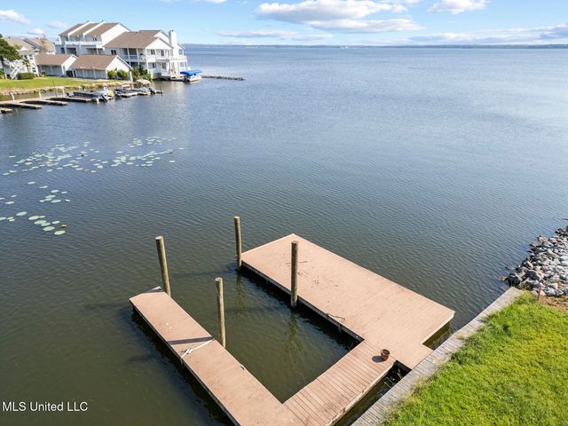 143 Overlook Pointe Drive, Ridgeland, MS 39157