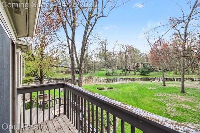 3575 Clark Circle, Commerce Twp, MI 48382