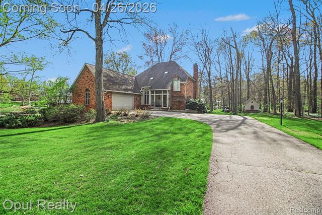 3575 Clark Circle, Commerce Twp, MI 48382