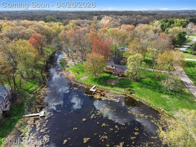 3575 Clark Circle, Commerce Twp, MI 48382