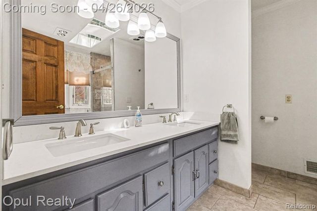 3575 Clark Circle, Commerce Twp, MI 48382