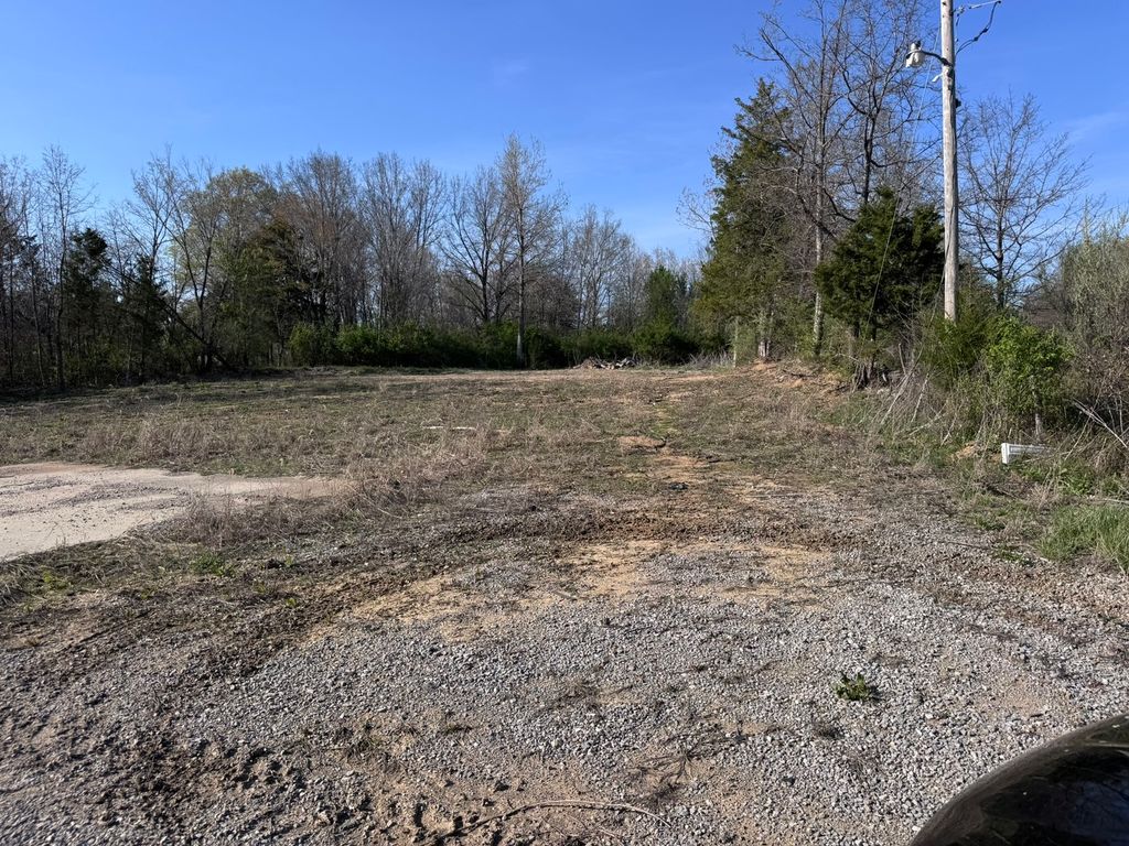 Image 1 of property listing at 2915 Green Street, Centralia, IL 62801