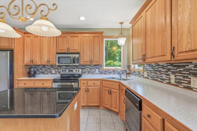 2020 Klickitat Street, Big Lake, MN 55309