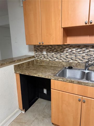 21026 VOYAGER BOULEVARD 4, Land O Lakes, FL 34638