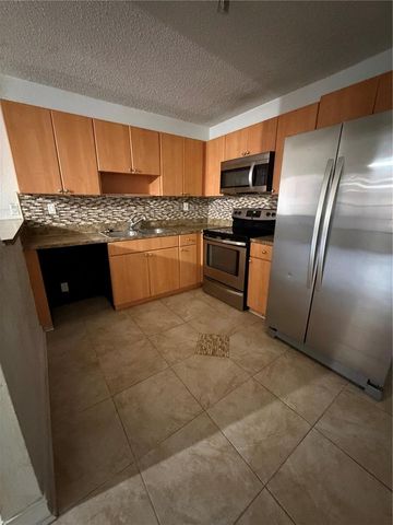 21026 VOYAGER BOULEVARD 4, Land O Lakes, FL 34638