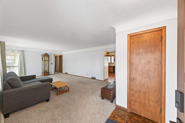 3960 Arthur Street NE, Columbia Heights, MN 55421