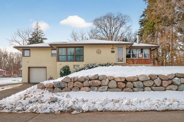 3960 Arthur Street NE, Columbia Heights, MN 55421