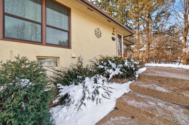 3960 Arthur Street NE, Columbia Heights, MN 55421