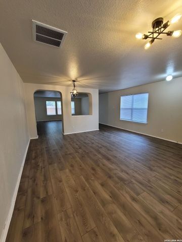 10606 TERRACE GLN, San Antonio, TX 78223