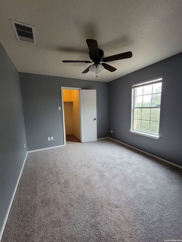 10606 TERRACE GLN, San Antonio, TX 78223