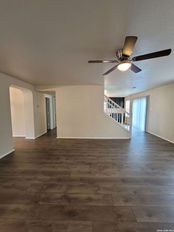 10606 TERRACE GLN, San Antonio, TX 78223
