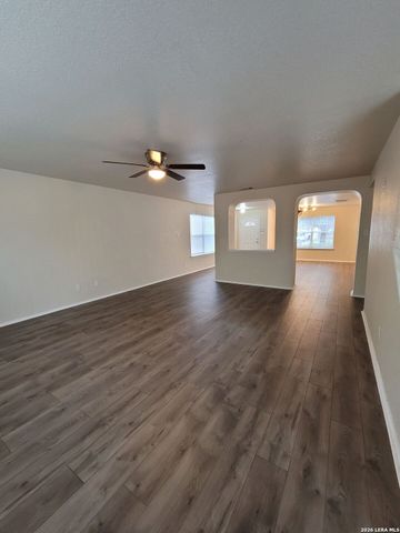 10606 TERRACE GLN, San Antonio, TX 78223