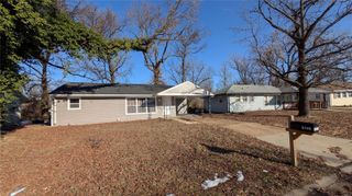 2105 Jannette, St Louis, MO 63136