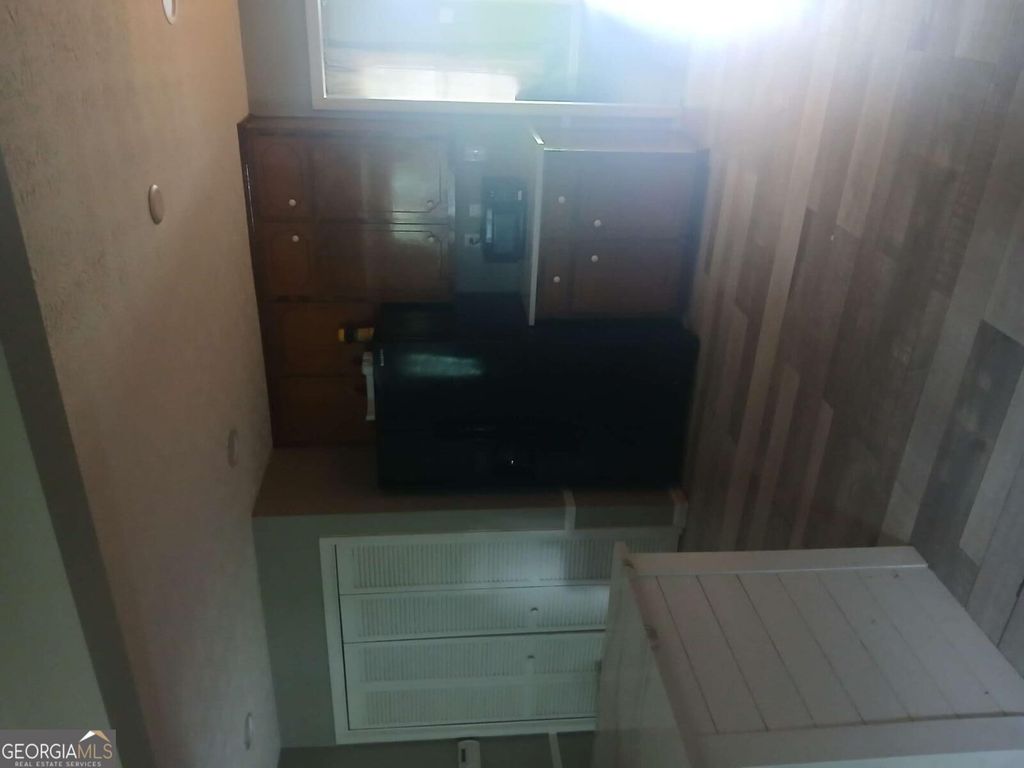 5261 Nathan Drive NW, Lilburn, GA 30047 — photo 4