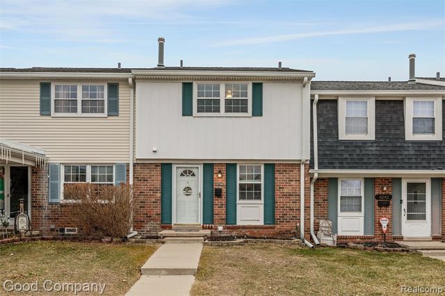 42146 Farragut Court, Northville, MI 48167
