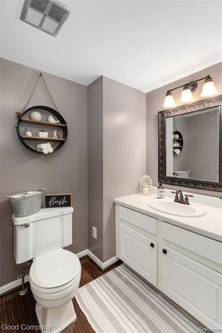 42146 Farragut Court, Northville, MI 48167