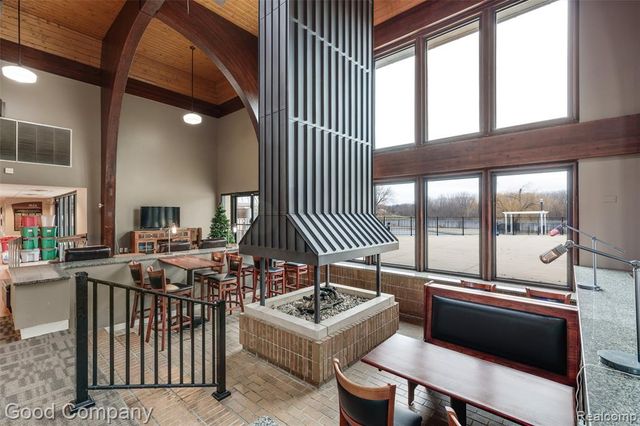 42146 Farragut Court, Northville, MI 48167