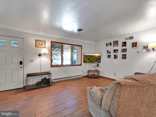 400 SMITH LN, Palmyra, PA 17078