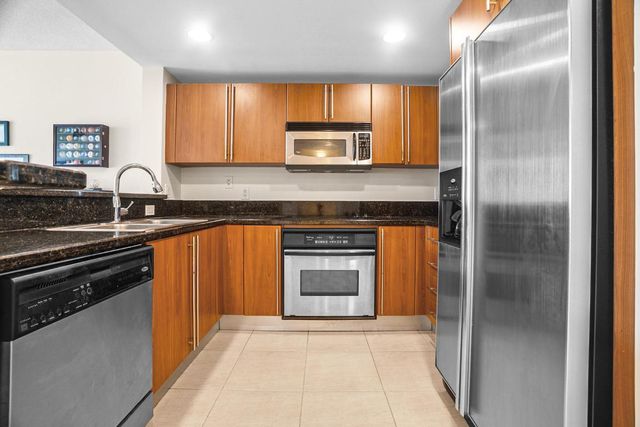 610 Clematis Street 611, West Palm Beach, FL 33401