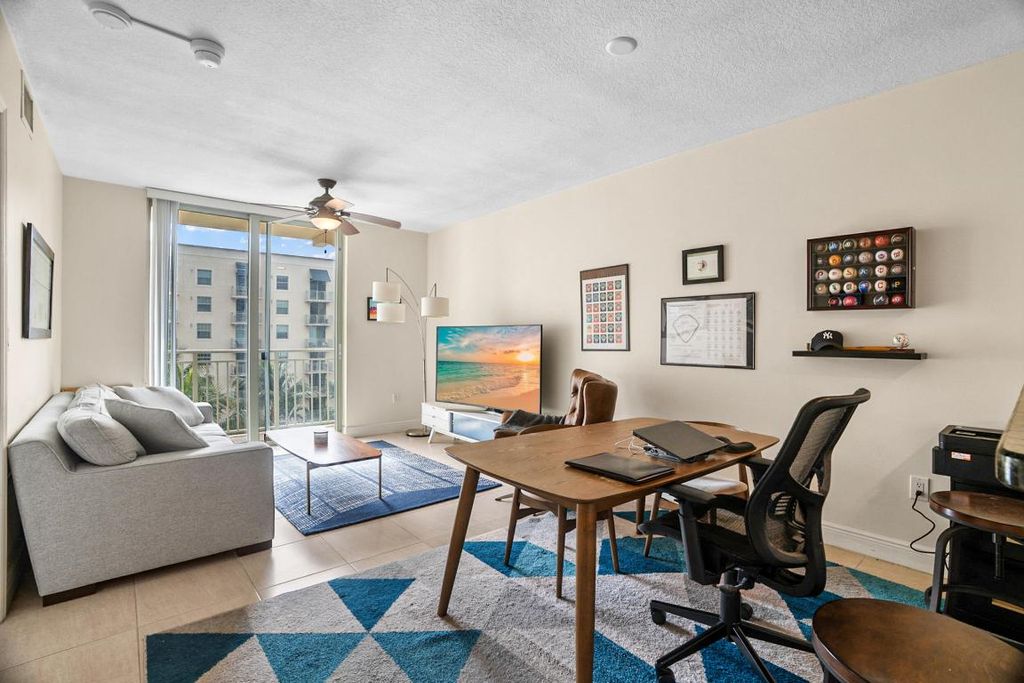 610 Clematis Street 611, West Palm Beach, FL 33401