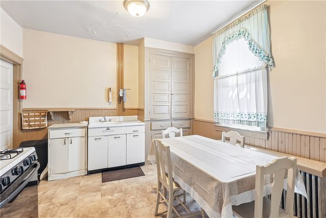 7042 Mount Vernon Street, Homewood Brushton, PA 15208