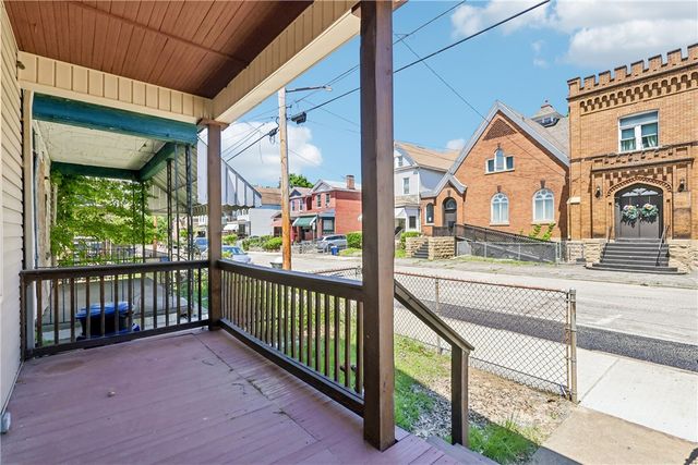 7042 Mount Vernon Street, Homewood Brushton, PA 15208