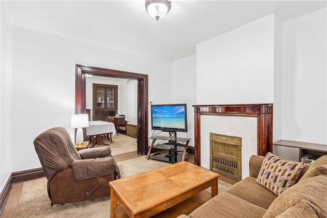 7042 Mount Vernon Street, Homewood Brushton, PA 15208