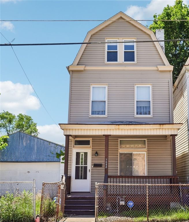7042 Mount Vernon Street, Homewood Brushton, PA 15208