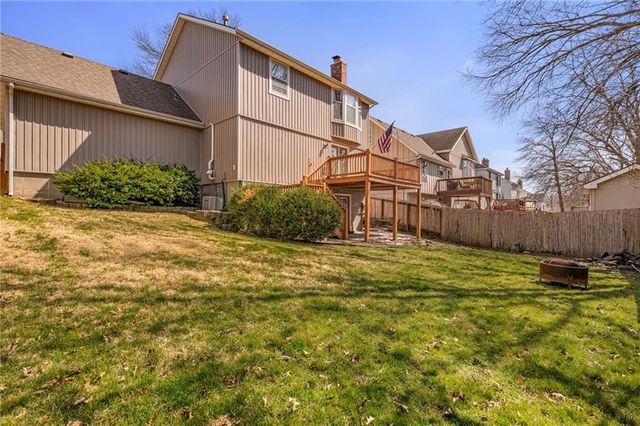 7216 Rene Street, Shawnee, KS 66216