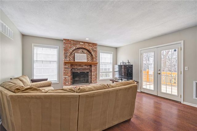 7216 Rene Street, Shawnee, KS 66216