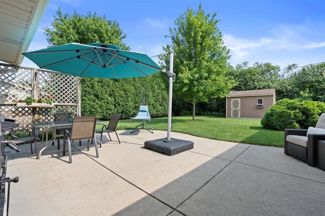 6247 W Glenbrook ROAD, Brown Deer, WI 53223