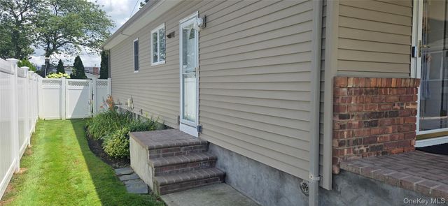 737 Virginia Avenue, North Bellmore, NY 11710