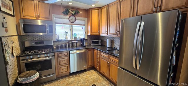 737 Virginia Avenue, North Bellmore, NY 11710