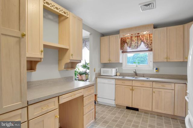 508 APPALACHIAN AVE, Mechanicsburg, PA 17055