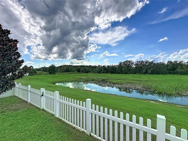 1124 PAPAYA CIR, Davenport, FL 33897