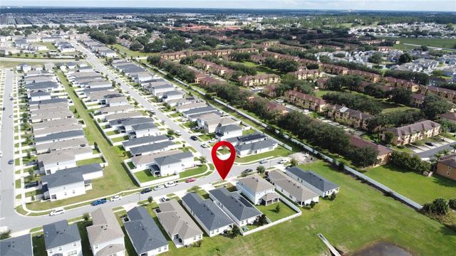 1124 PAPAYA CIR, Davenport, FL 33897