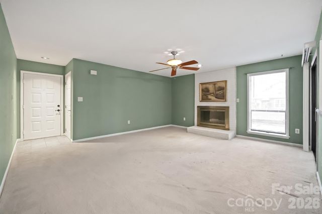 7331 Winery Lane, Charlotte, NC 28227