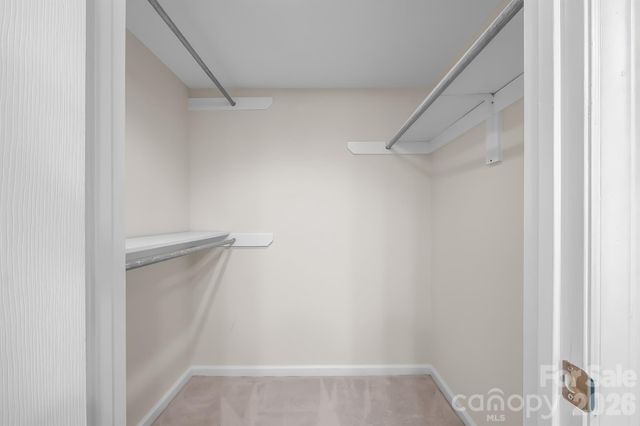 7331 Winery Lane, Charlotte, NC 28227