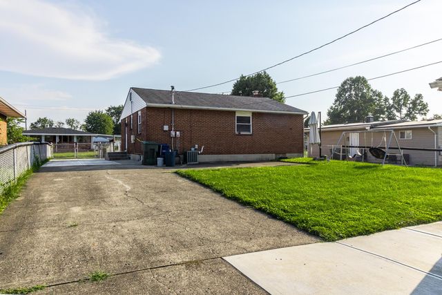 120 Ziegler Avenue, Columbus, OH 43207