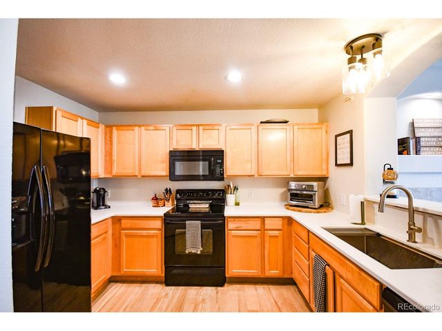 479 Black Feather Loop 3-319, Castle Rock, CO 80104