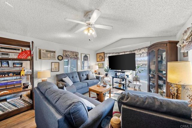 12044 Royal Road SPC 18, El Cajon, CA 92021