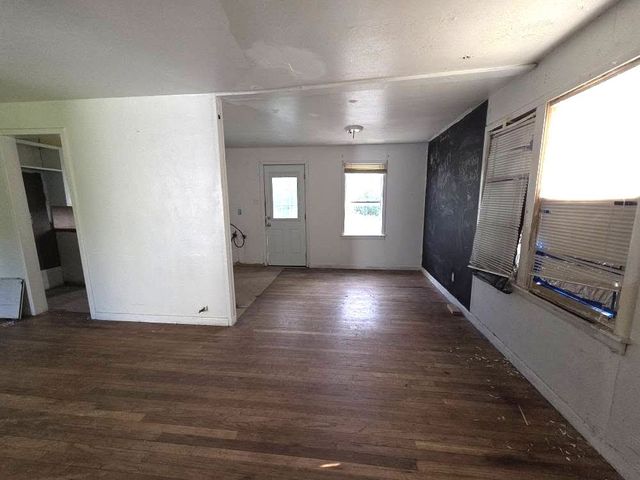 231 W C Ave, Kingsville, TX 78363