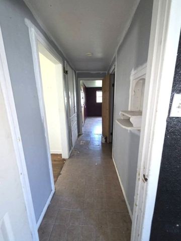 231 W C Ave, Kingsville, TX 78363