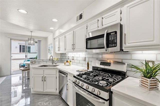 2390 Sunningdale Drive, Tustin, CA 92782