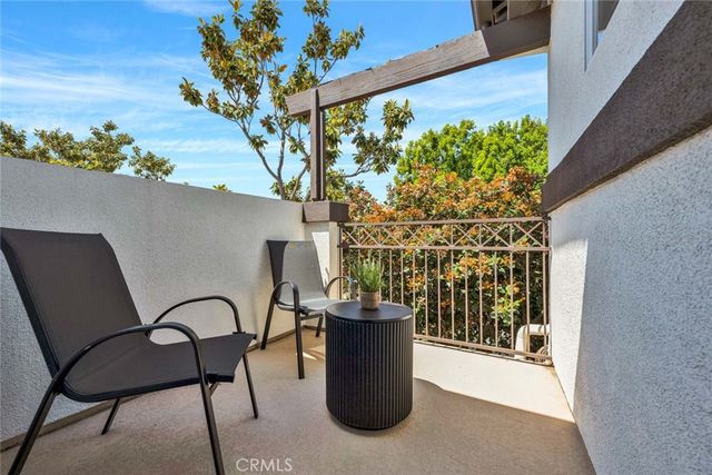 2390 Sunningdale Drive, Tustin, CA 92782