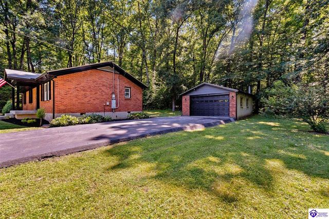 225 Rams Run Rd, Shepherdsville, KY 40165