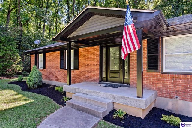 225 Rams Run Rd, Shepherdsville, KY 40165