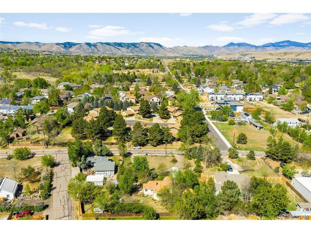 994 Welch St, Lakewood, CO 80401