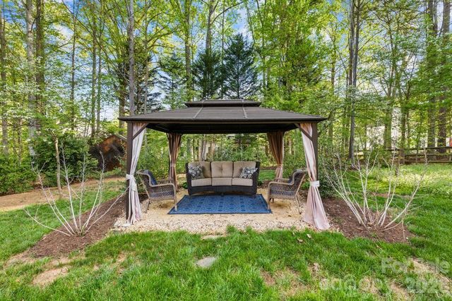 17028 Hampton Trace Road, Huntersville, NC 28078