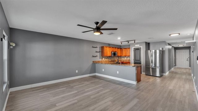 1 REDWOOD COURT, Kissimmee, FL 34759